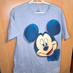 ⚡️2 For $15⚡️Gray T-Shirt with Mickey Mouse Graphic Men's Size Large